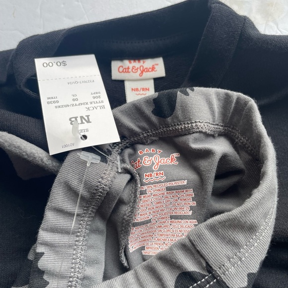 Romper & Leggings Set Bat Face - Cat & Jack NEWBORN - Picture 3 of 5